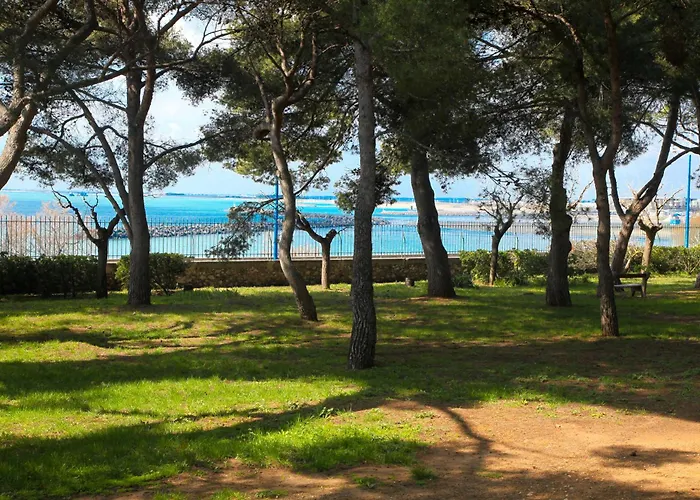 Domaine Du Lazaret - Village 3 Etoiles En Bord De Hotel