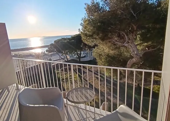 Domaine Du Lazaret - Village 3 Etoiles En Bord De Hotel Sète