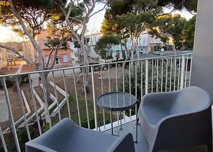 Domaine Du Lazaret - Village 3 Etoiles En Bord De