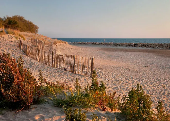 Domaine Du Lazaret - Village 3 Etoiles En Bord De Sète